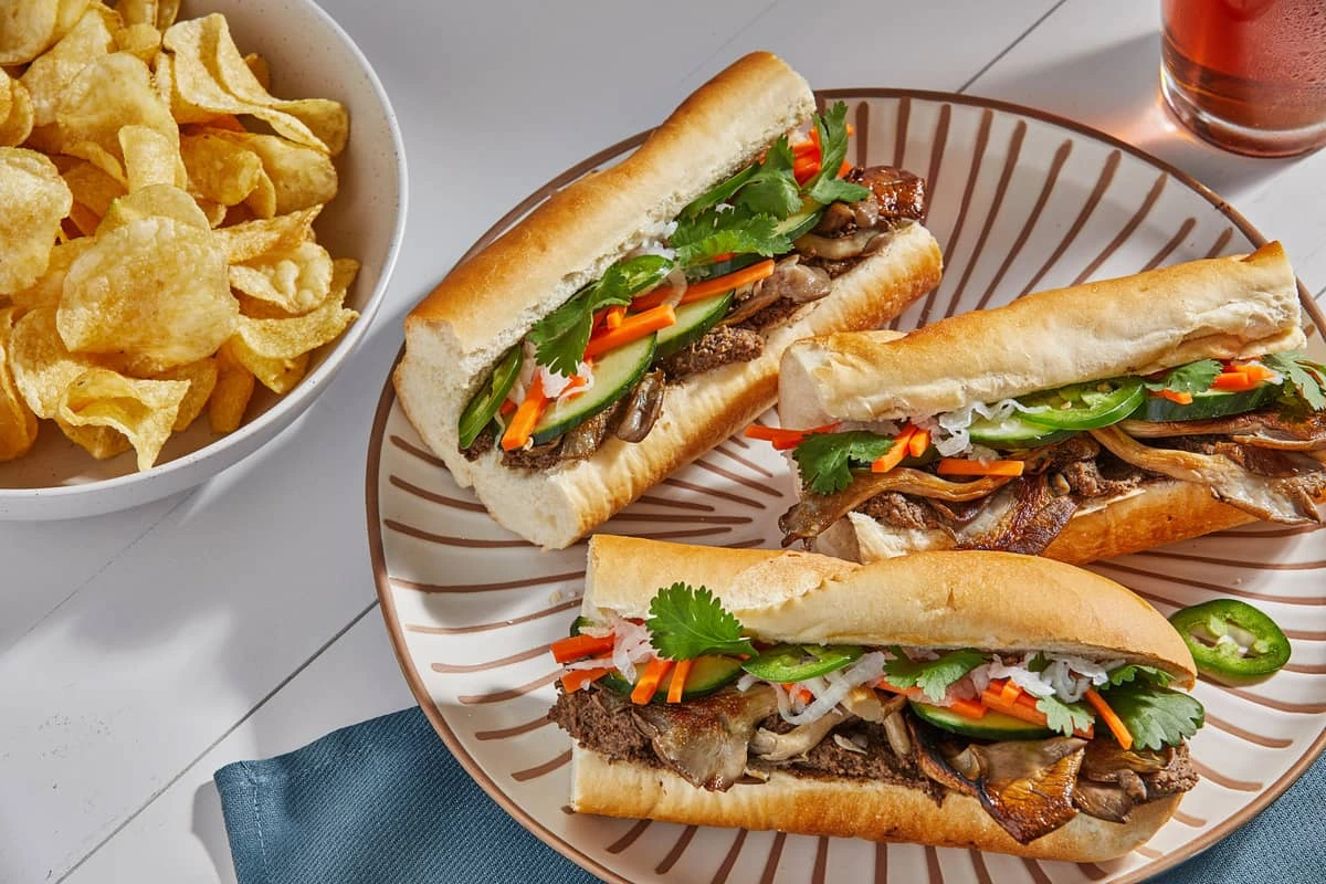 Delectable Banh Mi: Your Ultimate Step-by-Step Recipe Guide with Sophia