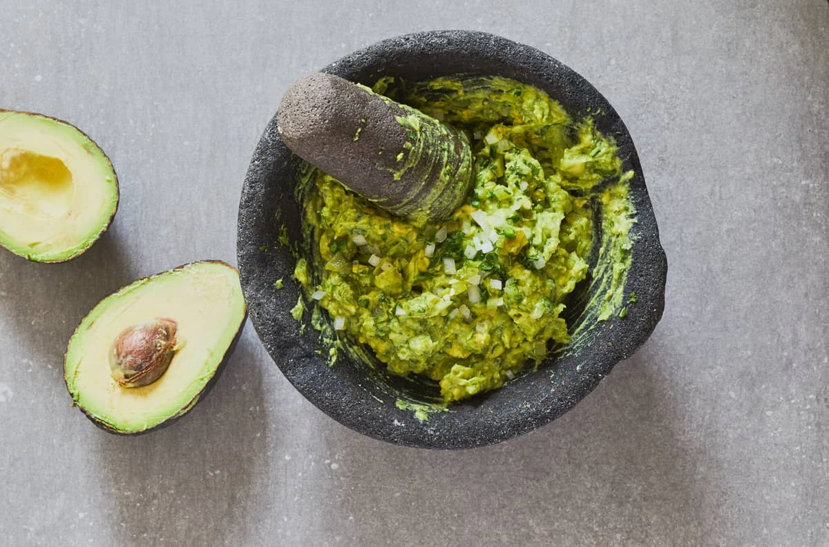 Irresistible Guacamole Recipe: Fresh Ingredients for Maximum Flavor