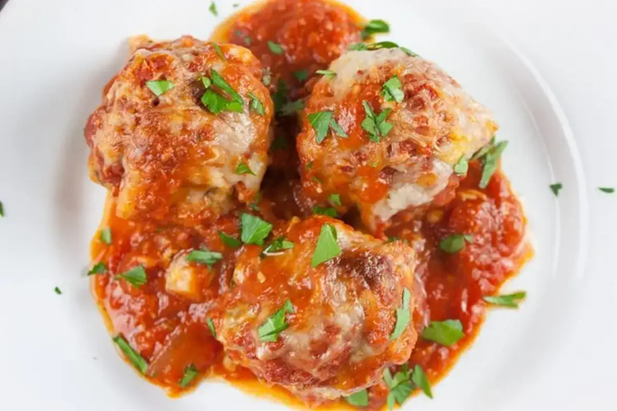 Deliciously Cheesy Meatball Parmigiana: Your New Favorite Dish