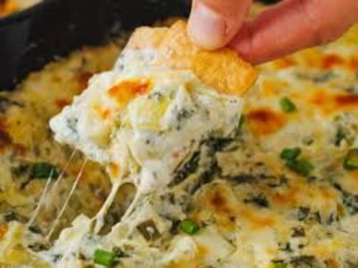 Spinach Artichoke Dip: The Ultimate Comfort Food